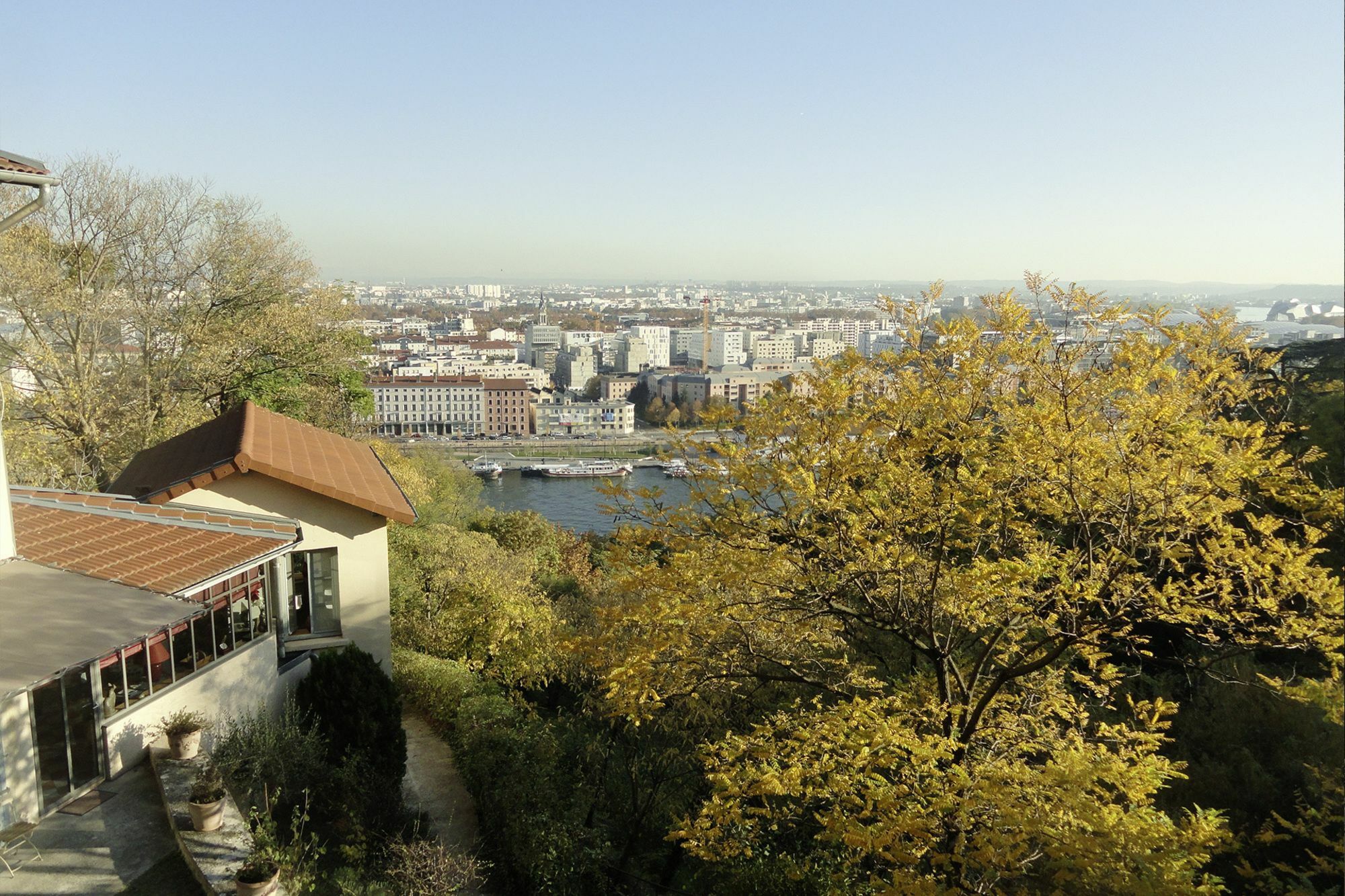 La Laurentine Lyon Bagian luar foto